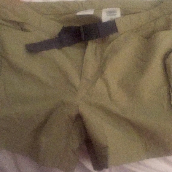 Shorts - Picture 1 of 2